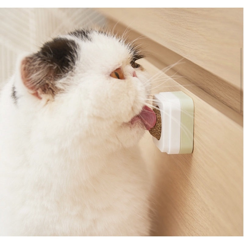[SG Stock] soft zoo high ball catnip cat snack catmint