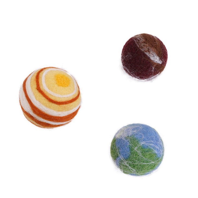 Zeze felt chaser ball cat toy with catnip galaxy series gift set