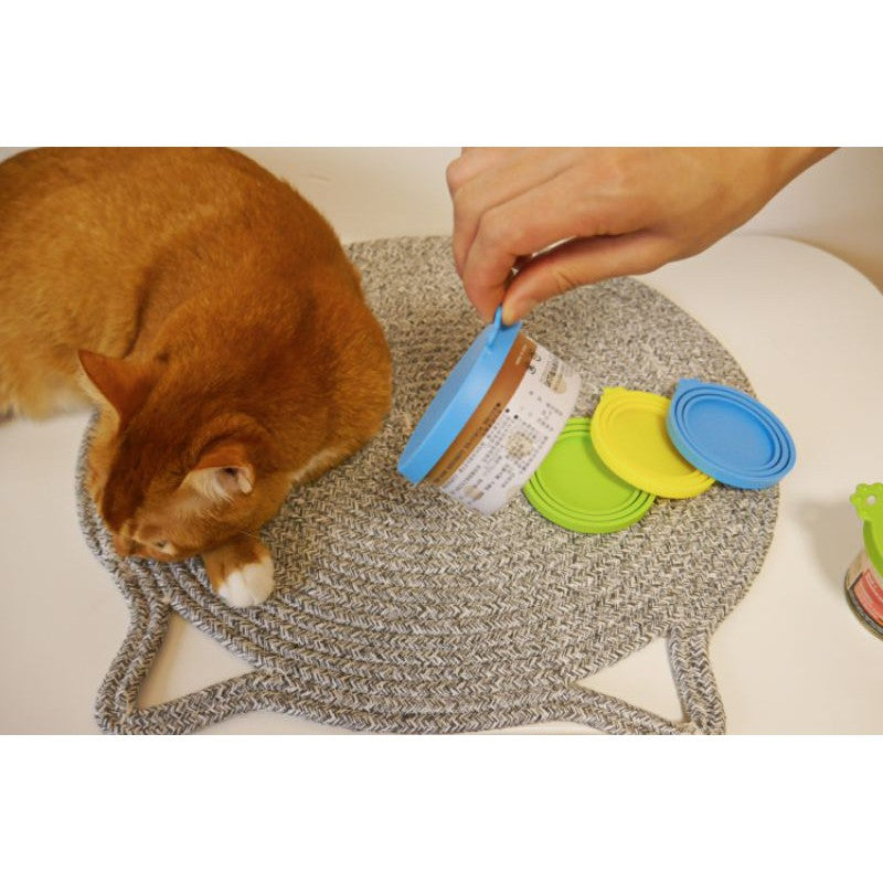 [SG] Canned can Food Cover Lid silicon Rubber Pet Cat Dog Wet Food Protector Spoon