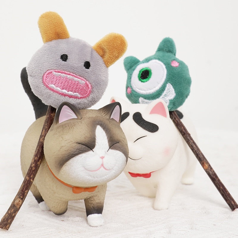 TinyPet catnip lollipop toy with bell biting pet toy