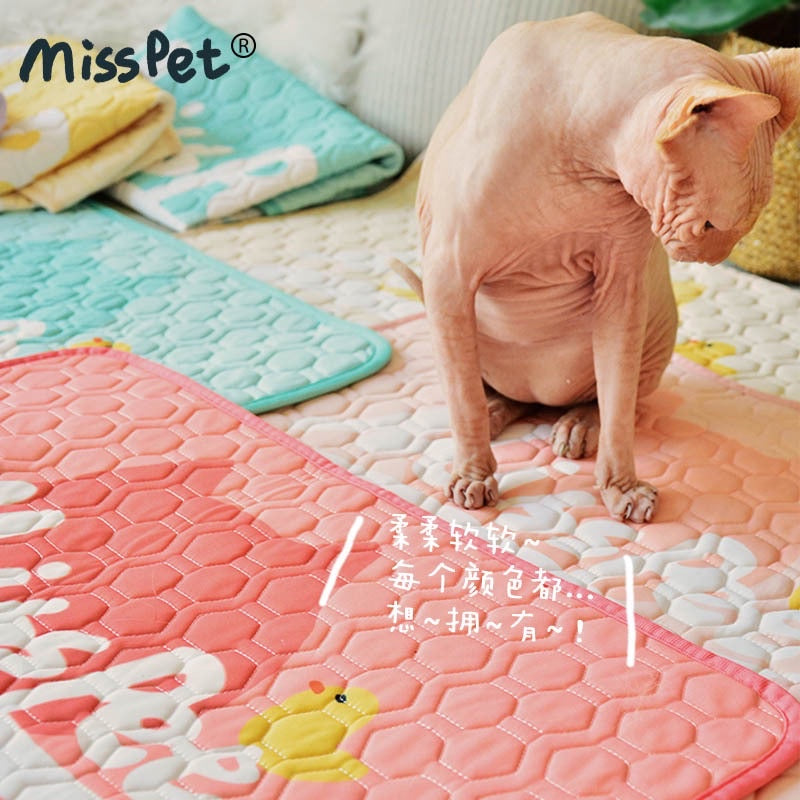 [SG Stock] Misspet pet rug carpet cat sleeping pad