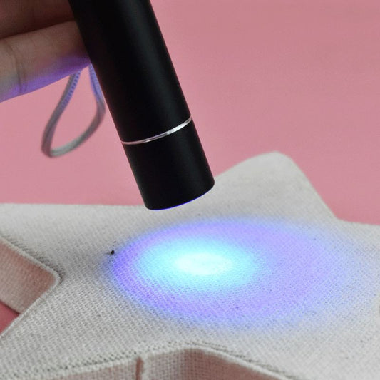 [SG stock] Wood's lamp cat ringworm detection pet fungus ultraviolet cat laser pen light wood