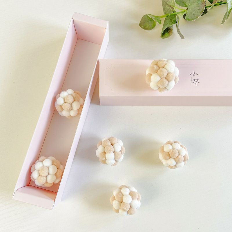 [SG] Cat toy soft ball with bell elastic fluffy pet toy TinyPet