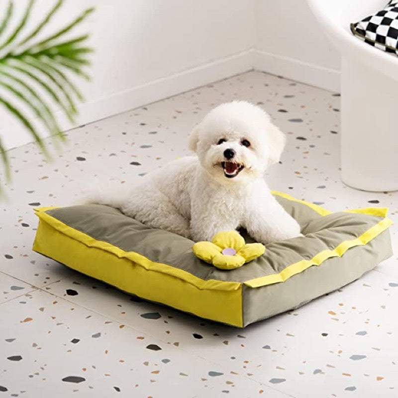 MEWOOFUN Cat Dog Bed Mat with Removable Washable Mat Cover Anti-Slip Bottom Design Dog Bed for Small Dog yellow flower