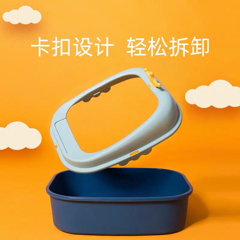 [SG Stock] Cat litter box crown 👑 Large Small size open toilet PP