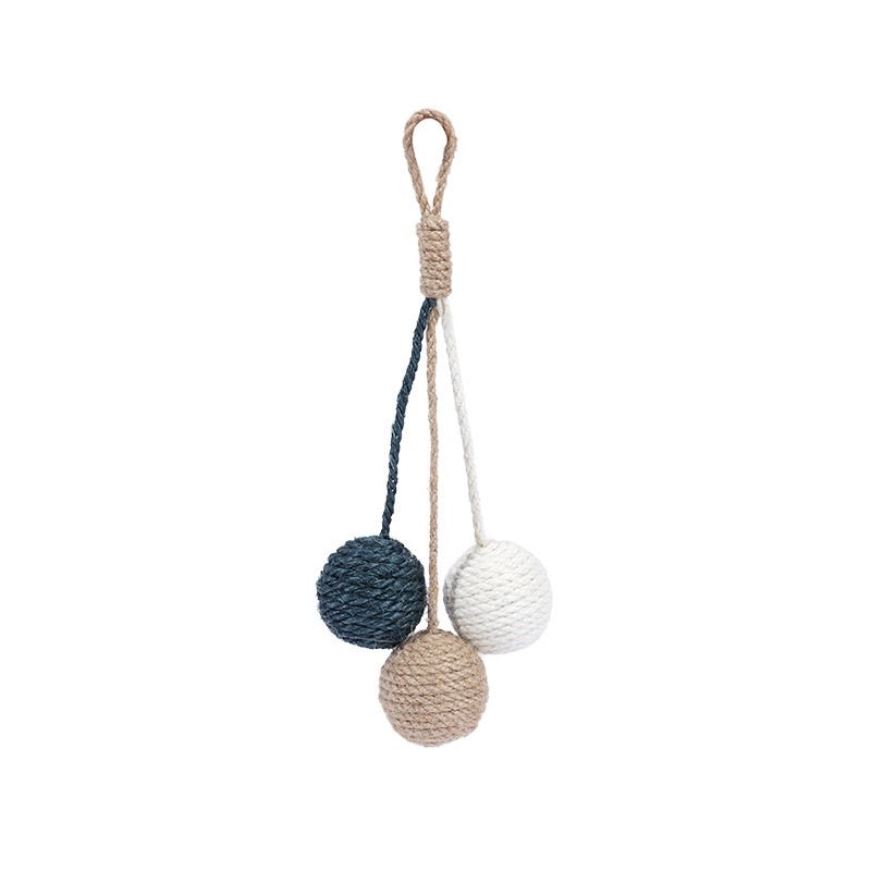[SG Stock] Zeze cat sisal rope ball chaser pet toy multi color