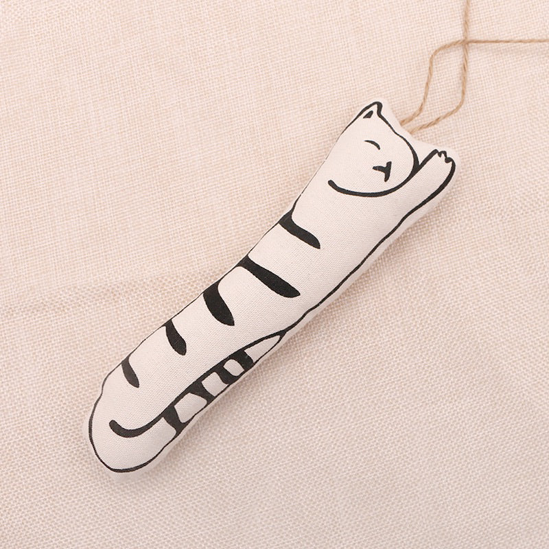 Cat toy catnip fish 🐠 black white design pet chaser