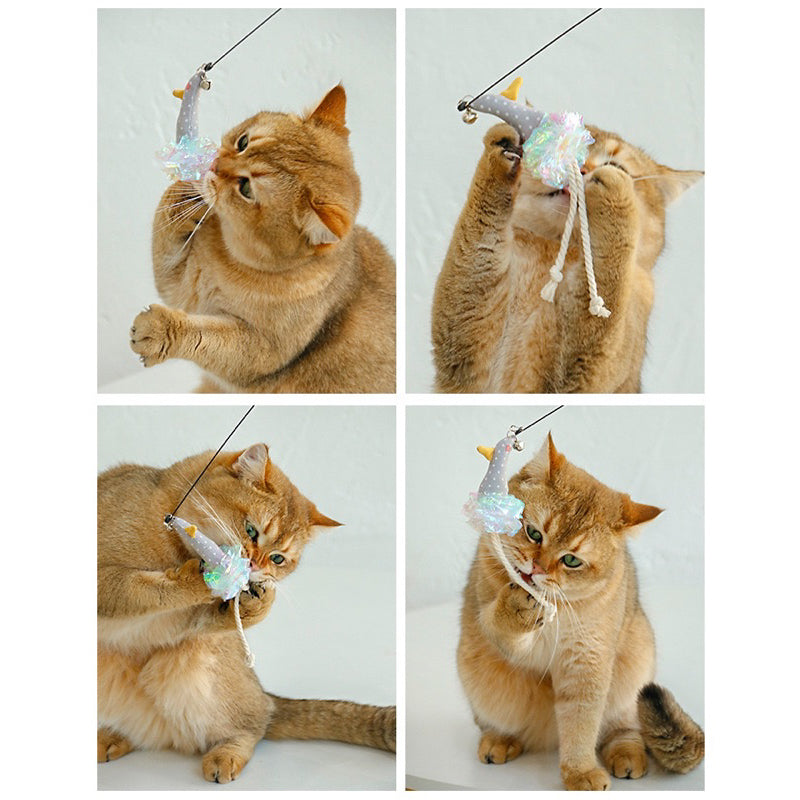 Wooden Handle Steel Wire Cat Teaser with Fur and Bell Pet Toy Stick Wand