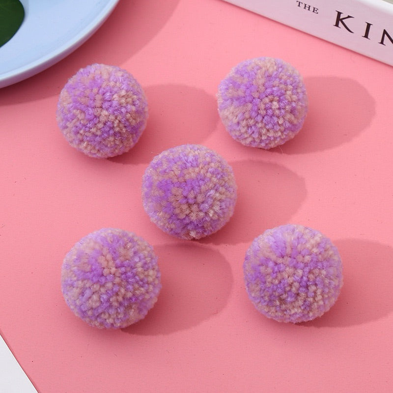 Cat Toy Fluffy Chasing Ball Yarn Pom Silence Pet Toy