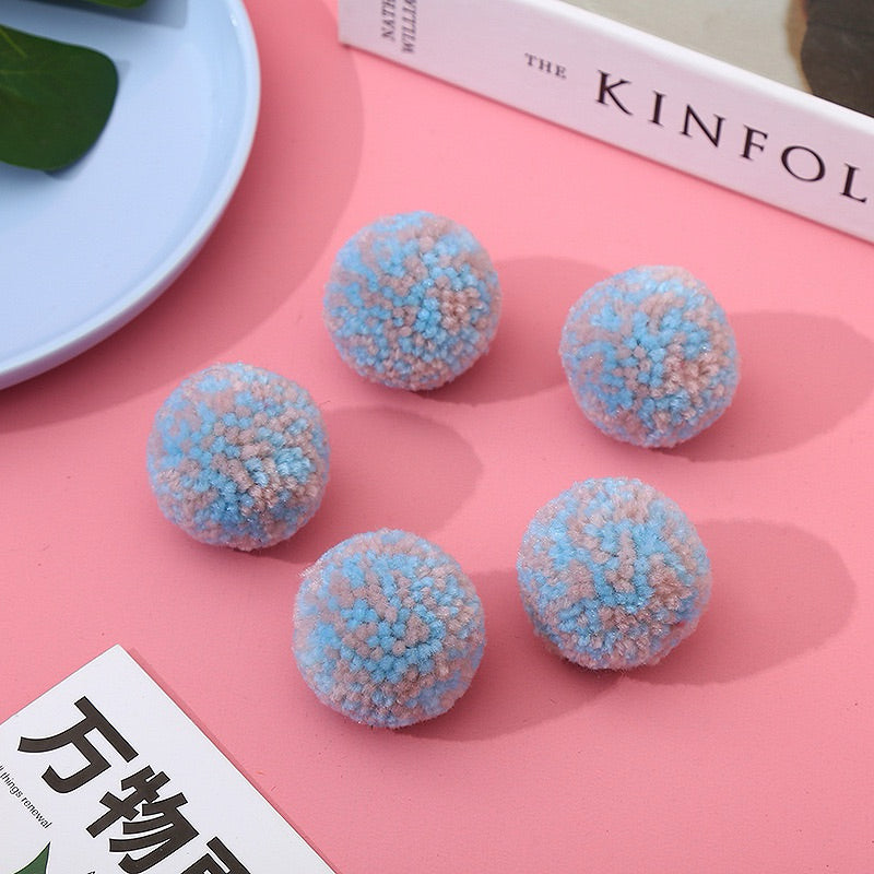 Cat Toy Fluffy Chasing Ball Yarn Pom Silence Pet Toy