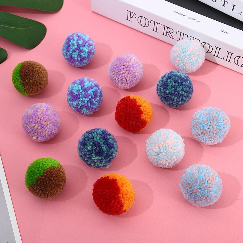 Cat Toy Fluffy Chasing Ball Yarn Pom Silence Pet Toy