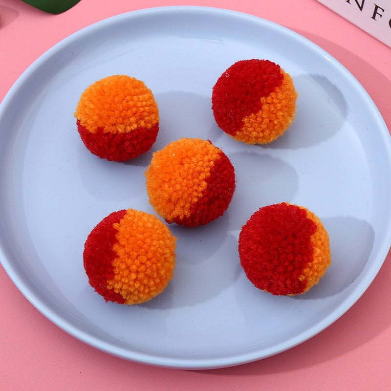 Cat Toy Fluffy Chasing Ball Yarn Pom Silence Pet Toy