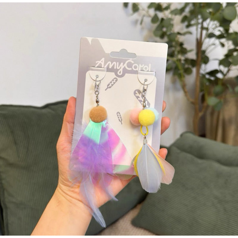 Amy Carol Wooden Handle Fishing Line Cat Teaser – Interactive & Replaceable Feather Toy