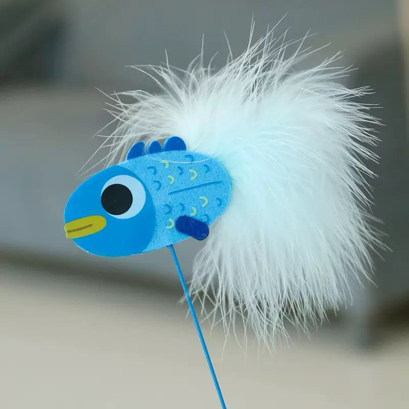 Triple Fish Feather Cat Teaser Wand – Durable & Fun Interactive Toy