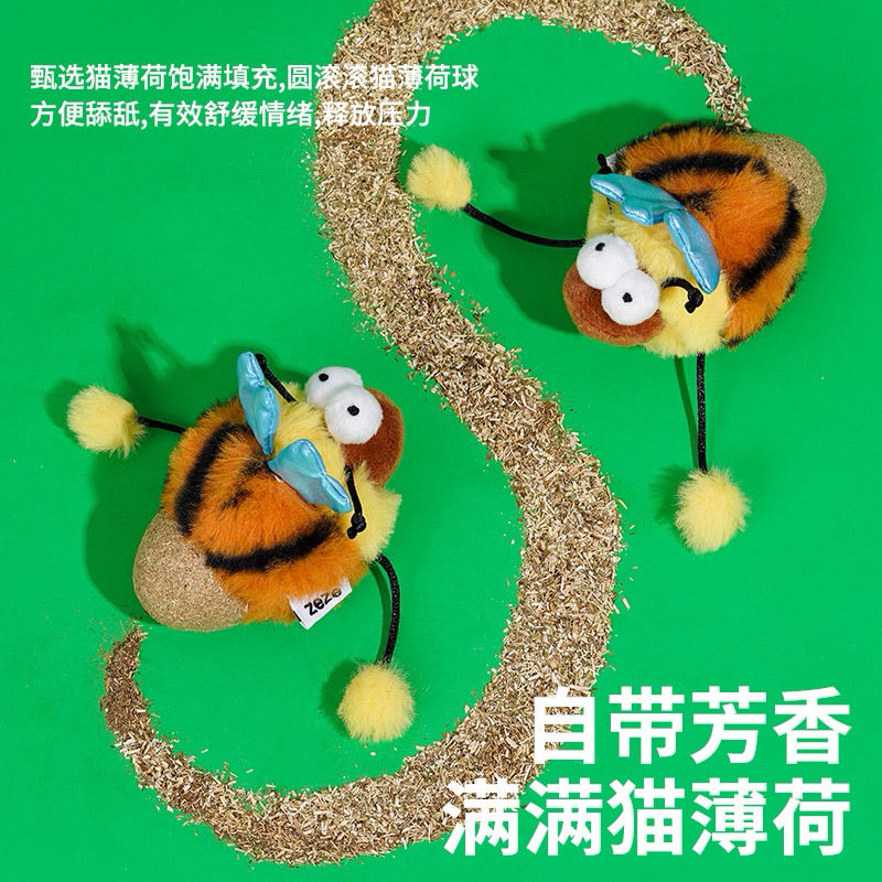 Zeze Cat Toy Bee with Catnip Fluffy Chaser Ball Chew Toy for Cat